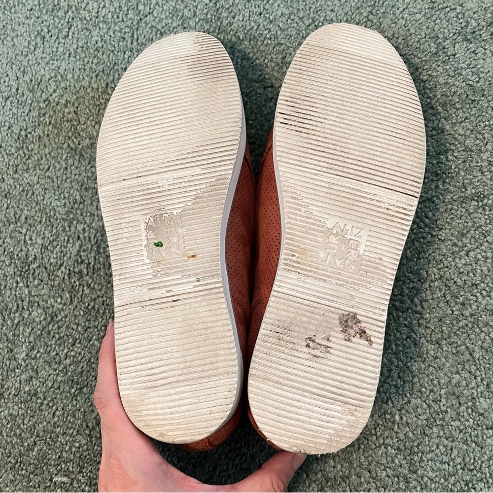 Naturalizer Perforated Slip on Sneaker - Picture 3 of 4